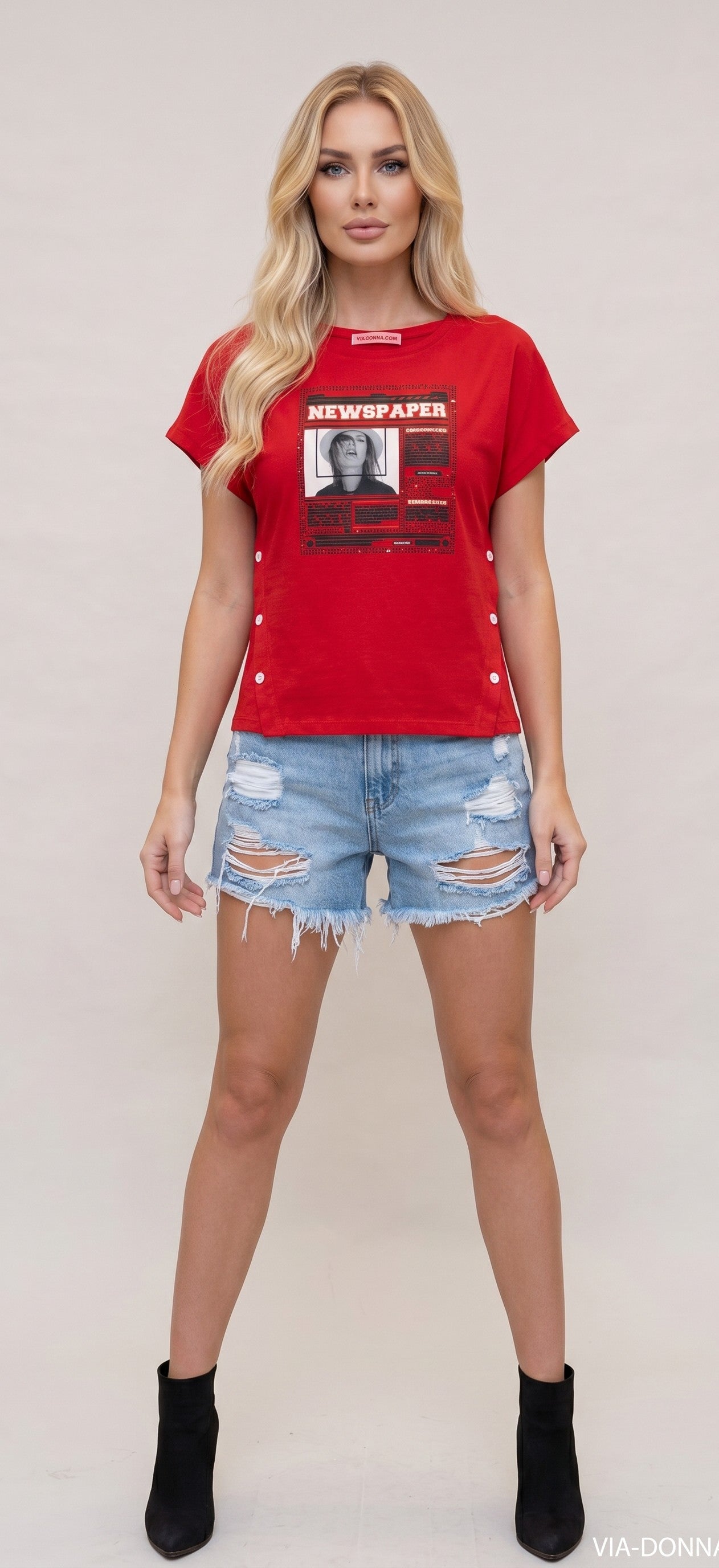 Newspaper Print Side Button Top / חולצת הדפס עיתון כפתורי צד
