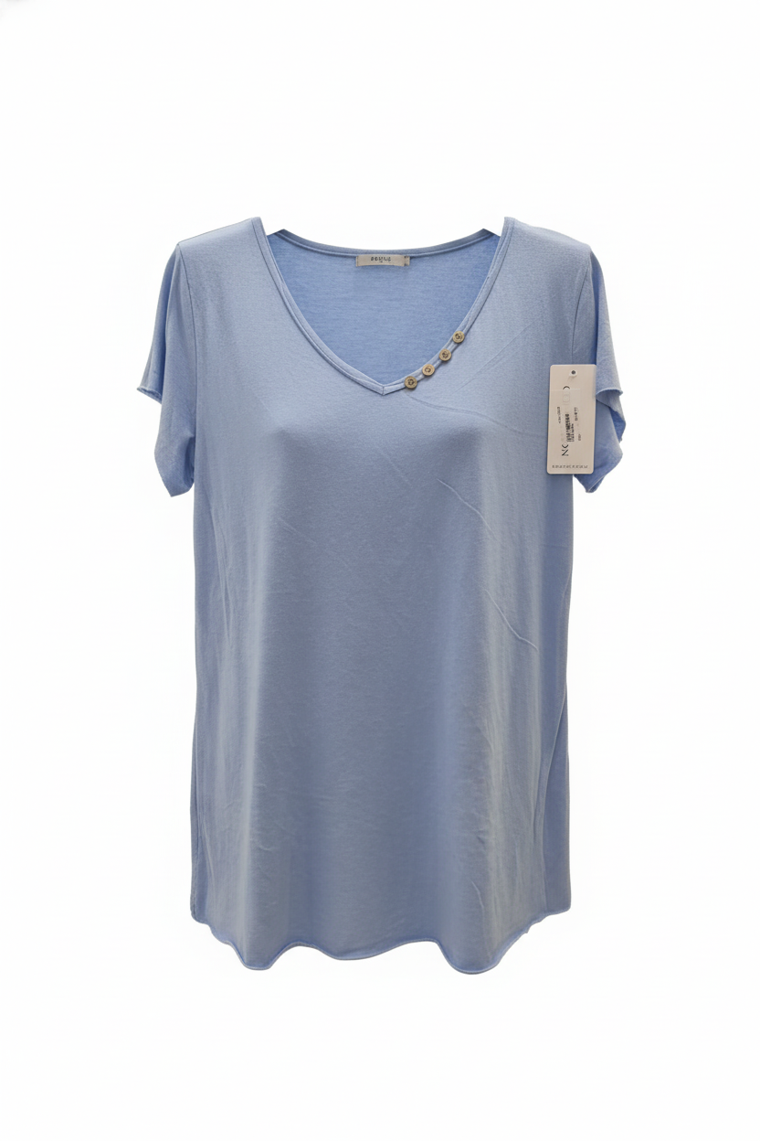 חולצה וי 3 כפתורים | V-Neck 3 Button Shirt