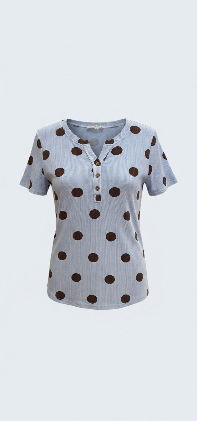 חולצת בייסיק חצי מכופתרת מנוקדת / Polka Dot Half Button Basic Top