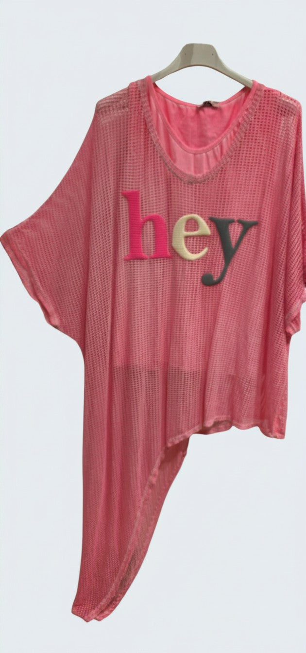 טווינסט רשת שפיץ ורוד עם כיתוב / Pink Asymmetric Mesh Twinset Top