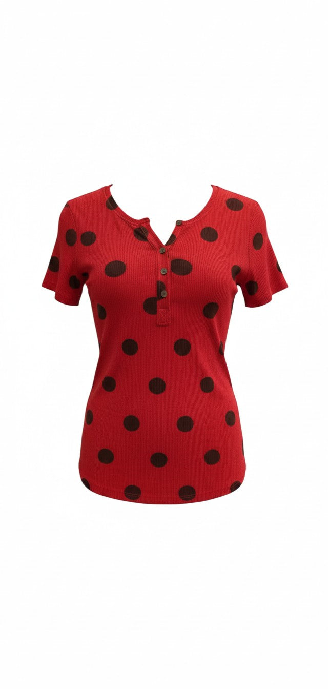 חולצת בייסיק חצי מכופתרת מנוקדת / Polka Dot Half Button Basic Top