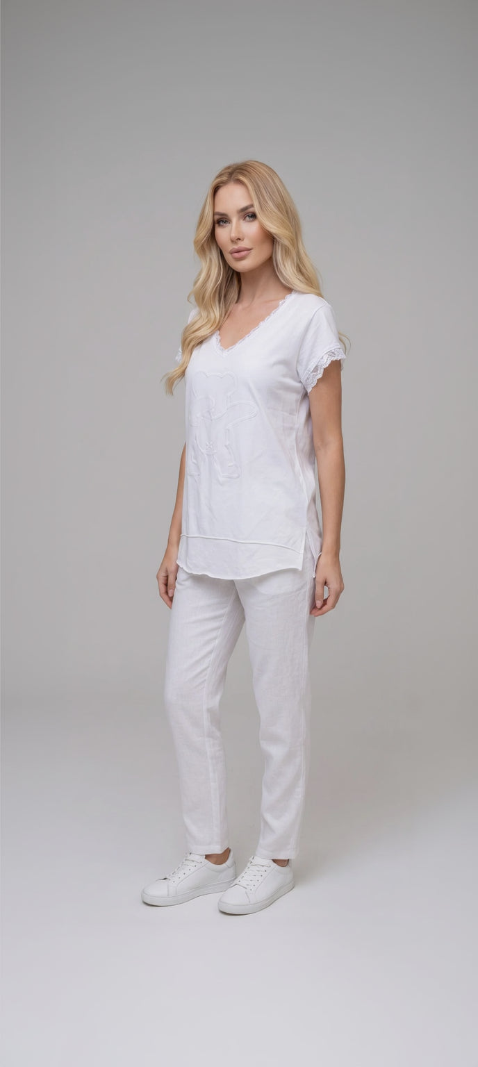 חולצת בייסיק דובי  / White Teddy Basic Top